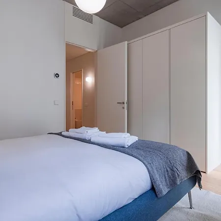 Deluxe 2bdr W/ Patio By Lovelystay Lägenhet Lisboa