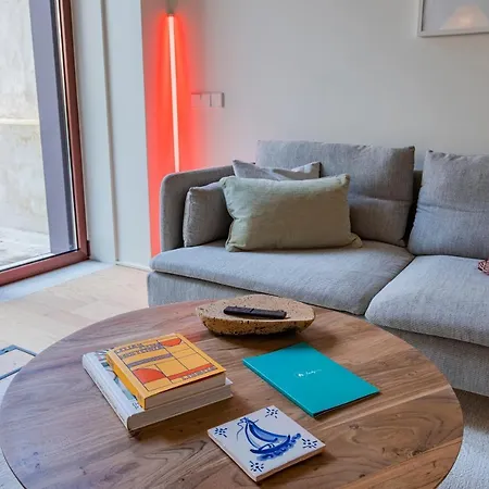 Lägenhet Deluxe 2bdr W/ Patio By Lovelystay Lisboa