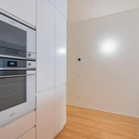 Lägenhet Deluxe 2bdr W/ Patio By Lovelystay Lisboa