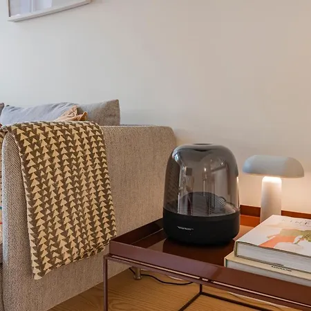 Appartamento Deluxe 2bdr W/ Patio By Lovelystay