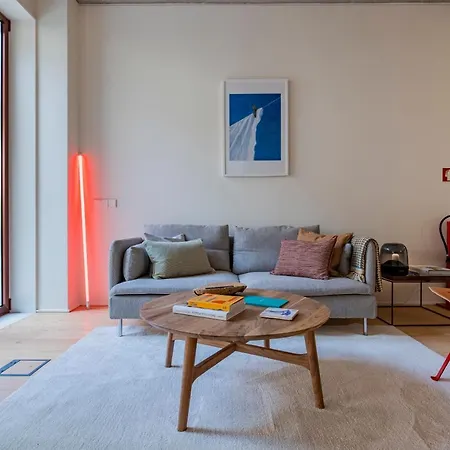 Deluxe 2bdr W/ Patio By Lovelystay * Lisboa