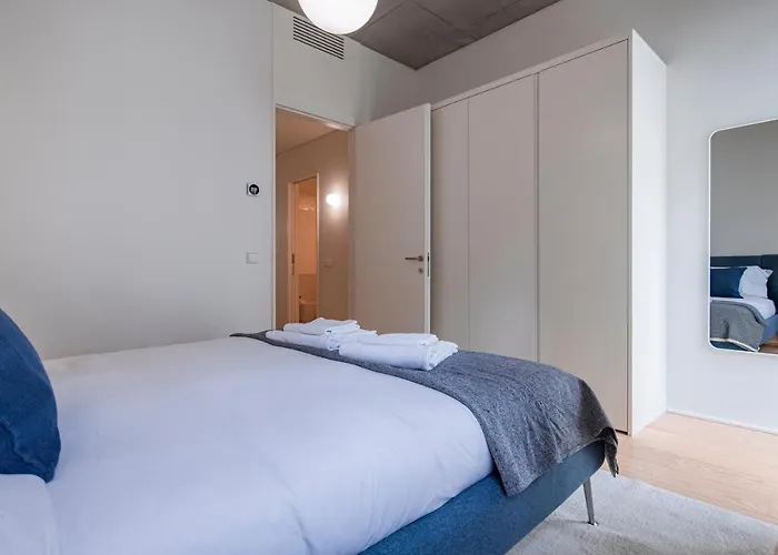 Deluxe 2bdr W/ Patio By Lovelystay 公寓 Lisboa