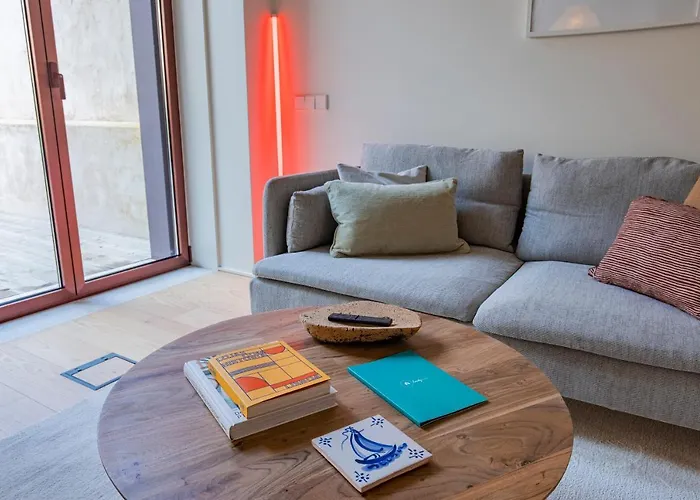 Daire Deluxe 2bdr W/ Patio By Lovelystay Lisboa